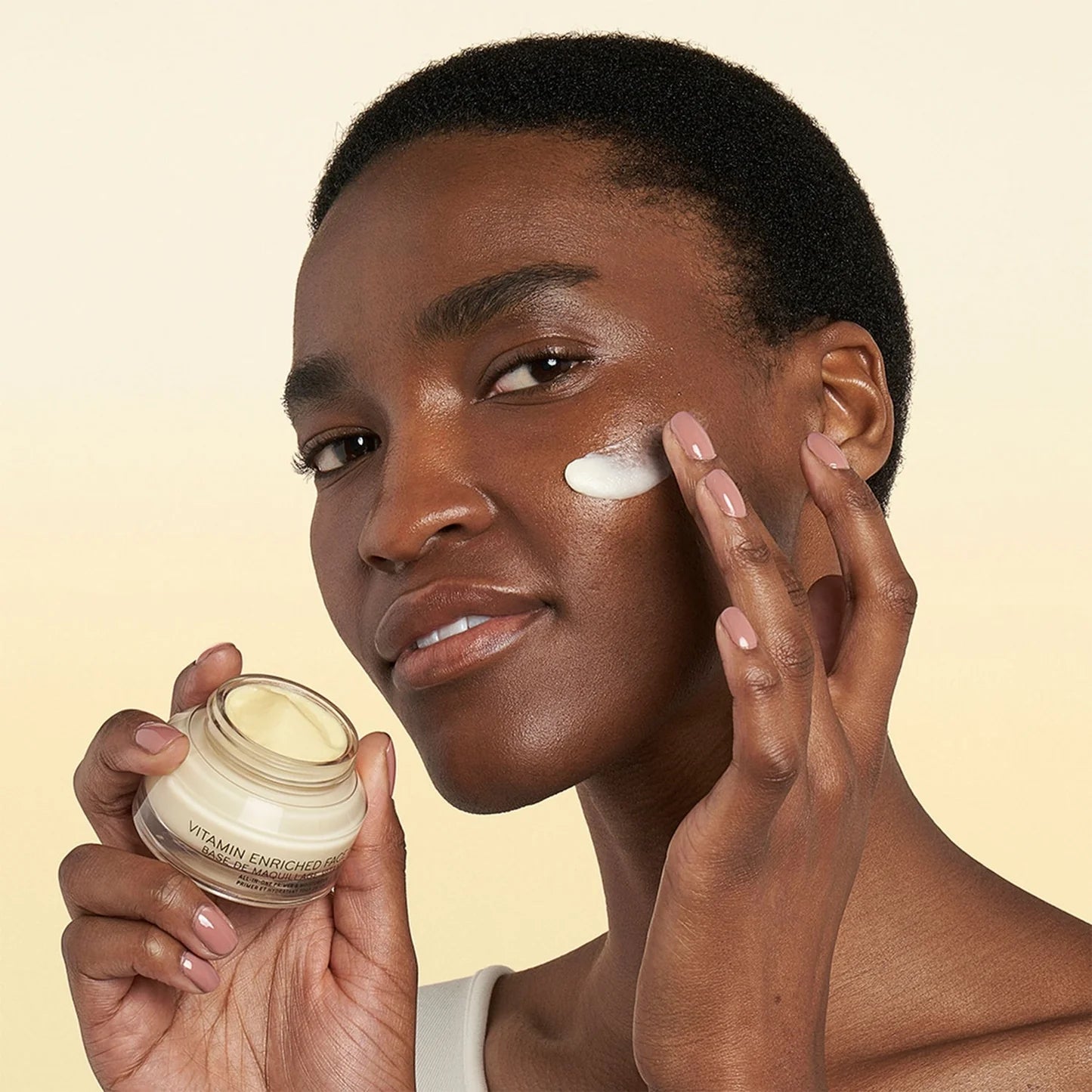 Bobbi Brown Vitamin Enriched Face Base Moisturizer & Primer- 50ml